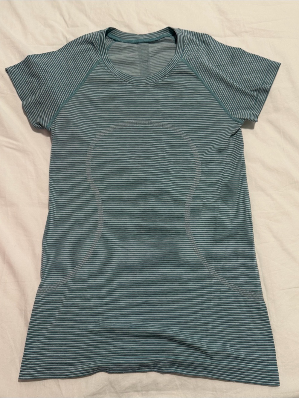 Women’s Lululemon Swiftly Tech Tee